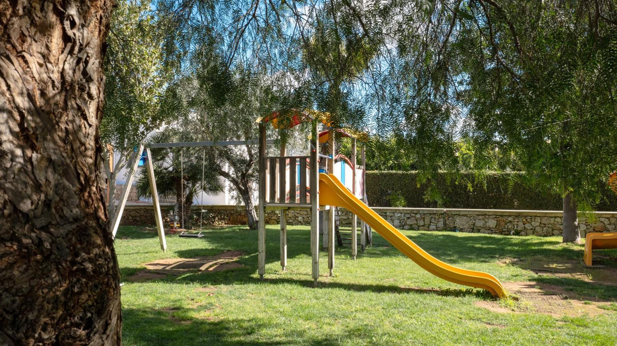 Borgo Specchia Natural Resort Exterior foto